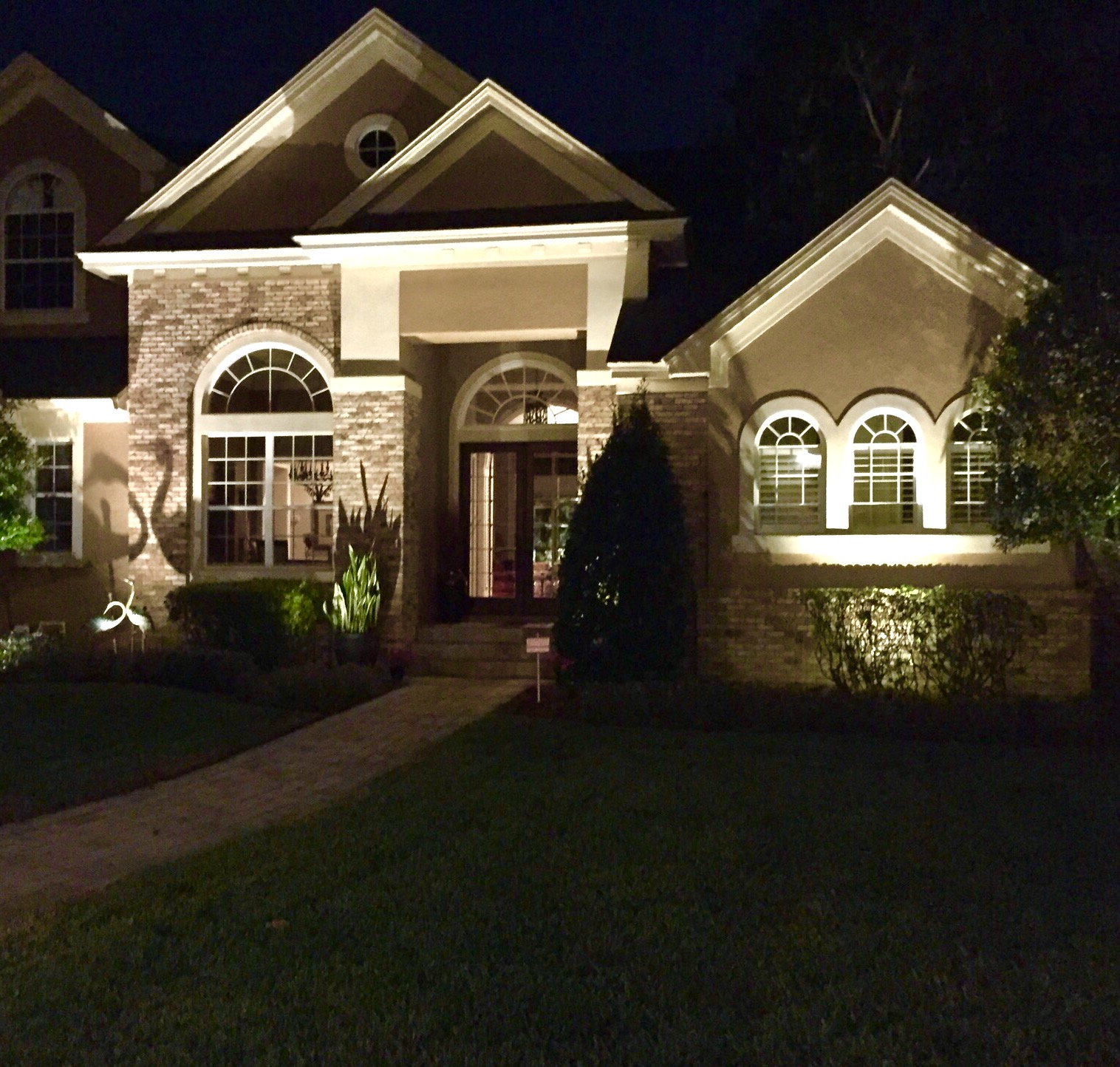 Lake Maitland Southern Outdoor Lighting March 2017jpg